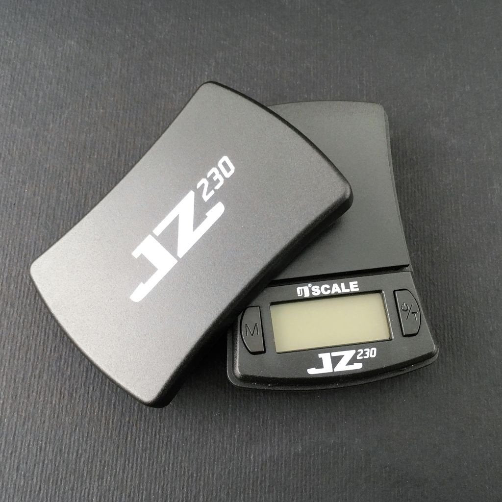 JZ 230 Digital Pocket Scale by J Scale Open