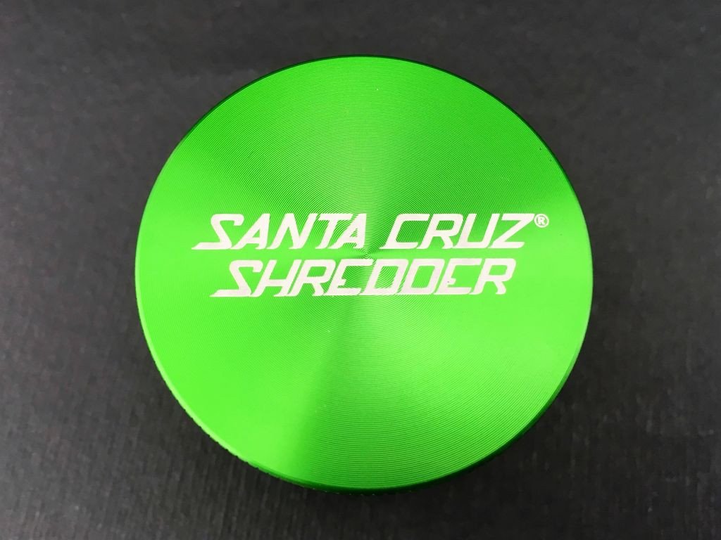 Santa Cruz Shredder medium herb grinder lime green