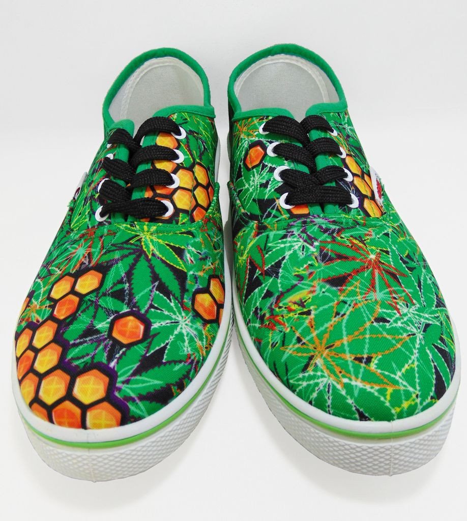 Myxed Up Honey Leaf canvas skate shoe with pot leaf honeycomb design